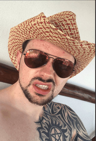 Thomas Guise - British horror author of zombie survival fiction